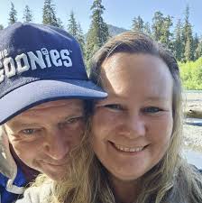 Dog friendly places to stay near water in Virginia