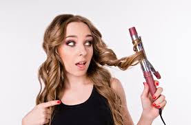 Curling hair may result in disaster if you are not styling with the right tool so follow our guideline we hope you will never again find your fine hair mind. Best Curling Iron That Won T Damage Hair Curling Diva
