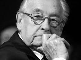 Andrzej wajda był inspiratorem i symbolem polskiej szkoły filmowej, a przy tym twórcą ponadczasowym i docenianym na całym świecie. Zmarl Andrzej Wajda W Jego Filmach Graly Lublin I Kozlowka Dziennik Wschodni
