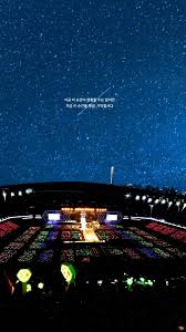 The Ocean Of Fans Proud To Be An Exo L Fotografi Wallpaper Ponsel Kolase Foto Migliaia di nuove immagini di alta qualità aggiunte ogni giorno. pinterest