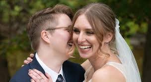 Grace Rowe's Instagram, Twitter & Facebook