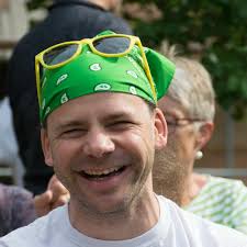 Stream Sofaraner by Hartwig Hermann