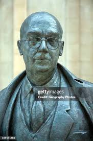 203 Philip Hull Stock Photos, High-Res Pictures, and Images