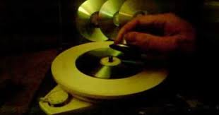 I am french and i don't know anyone here who even heard about record lathe so you will be (if you agree ) my only support i have read a ton on the web and on this very message board. Pin On Diy Vinyl Cutting