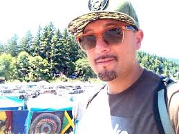 Aaron Pillado's Instagram, Twitter & Facebook