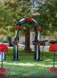 Red Black And Blue Wedding Colors Pin By Pare Shelby On Dawn N Marc In 2020 White Wedding Decorations Black Red Wedding Red White Blue Wedding