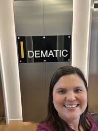 Jeanne Hagood's Instagram, Twitter & Facebook