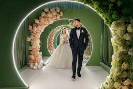 Happy to share some stunning moments from Ari & Mirna's beautiful wedding A  big thank you to the amazing vendors who brought their special day to life:  Wedding Planner & Decoration: @fady_events