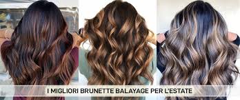 Chi ama i colori decisi e scuri può testare un castano fondente impreziosito da riflessi malva creando un' . Il Miglior Balayage Su Capelli Scuri Il Brunette Balayage