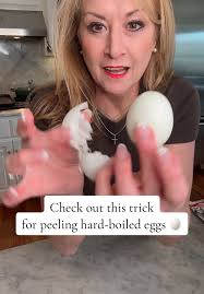 If you’re like me and struggle with peeling hard-boiled eggs, Try this easy  trick for peeling them with ease! #creatorsearchinsights  #peelinghardboiledeggs #hardboiledegg #eggpeeling #cookingtips