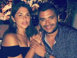 يقام حاليا جنازة الفنان سمير غانم بمسجد المشير طنطاوي في منطقة التجمع الخامس الذي رحل عن عالمنا أمس بعد صراع مع المرض.وكان أبرز الحضور لتشييع الجثمان كل من سمير صبري ومحمود حميدة ويسرا وميرفت أمين والمخرجة إيناس. Ø´ÙŠØ±Ù‰ Ø¹Ø§Ø¯Ù„ Ø²ÙˆØ¬Ø© Ø±Ø§Ù…Ù‰ ØµØ¨Ø±Ù‰