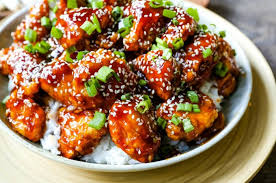 Sesame Chicken Homemade Chinese Sesame Chicken Made With Crispy Fried Chicken Covered In A Sweet An In 2020 Honey Garlic Chicken Sesame Chicken Recipe Cooking Recipes