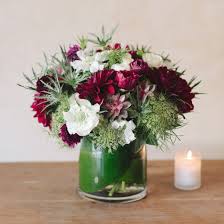 Something A Little Different In San Francisco Ca Fleurt Inexpensive Wedding Flowers Different Flowers Christmas Floral Arrangements