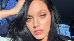 Pesona Oriana Sabatini, Kekasih Paulo Dybala yang Sama-sama Positif Corona