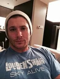 Bailey Wolfe (loverpenguin22)