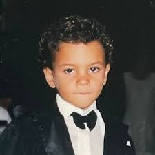 Ivan Galarza's Instagram, Twitter & Facebook