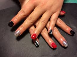 Red And Black Acrylic Nail Designs Red Black And White Acrylic Nails Simple Sassy Nail Art White Acrylic Nails Black Nail Designs Sassy Nails
