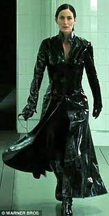 Lucy Uses 100 Percent Of Her Brain But Is It Possible The Matrix Movie Carrie Anne Moss Trinity Matrix
