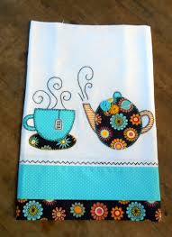 Pano De Copa Em Sacaria E Tricolina Com Aplicacao E Caseados Feitos A Mao Barrado Duplo Frente E Vers Panos De Prato Toalhas Bordadas Pano De Prato Patchwork