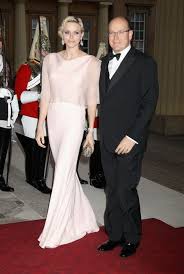 In january 2009, prince albert ii of monaco undertook a three week scientific journey in the antarctic. Pin Von Amber Conley Auf Monaco Prinzessin Charlene Koniglicher Stil Modestil