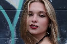 Alyssa Harrell's Instagram, Twitter & Facebook