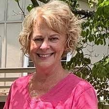 Professionals — Tangles Salon