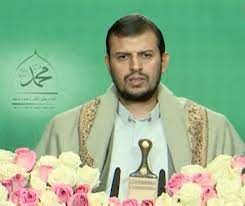 وارتبط الصعود الحوثي الجديد بالزعيم الأول للحركة حسين بدر الدين الحوثي، ابن رجل دين زيدي بارز، الذي شكل في بداية مسيرته السياسية حزب «الحق» وفاز بمقعدين في يصفه أتباعه بأنه «السيد الثلاثيني عبدالملك الحوثي، الخارق للعادة. Ù…Ø­Ø§Ø¶Ø±Ø© Ø§Ù„ÙˆØ³ÙˆØ§Ø³ Ø§Ù„Ø³ÙŠØ¯ Ø¹Ø¨Ø¯Ø§Ù„Ù…Ù„Ùƒ Ø¨Ø¯Ø± Ø§Ù„Ø¯ÙŠÙ† Ø§Ù„Ø­ÙˆØ«ÙŠ Ø§Ù„Ø«Ù‚Ø§ÙØ© Ø§Ù„Ù‚Ø±Ø¢Ù†ÙŠØ© Ø§Ù„Ù‚Ø±Ø¢Ù† Ø§Ù„ÙƒØ±ÙŠÙ… ØµÙˆØ± Ø§Ù„Ø³ÙŠØ¯ Ø¹Ø¨Ø¯Ø§Ù„Ù…Ù„Ùƒ Ø§Ù„Ø­ÙˆØ«ÙŠ ÙÙŠ Ø§Ù…Ø±ÙŠÙƒØ§