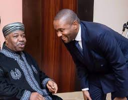 Grossiers montages » d'images d'Ali Bongo au palais : « Sauver le ...