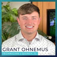 Join us in welcoming these SIX new professionals to Klingner's Illinois  offices: ➡️ MaryCate Azelborn — Architectural Designer — Galesburg, IL ➡️  Jeff Ledbetter — GIS Specialist — Carbondale, IL ➡️ Jackson