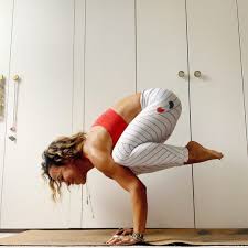 Level Up Your Crow Pose Kakasana Or Crow Pose Often Gets Referred To As Bakasana Which Is Actually Crane Pose Arms Strai Crane Pose Crow Pose Poses