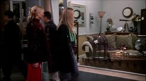 Pottery barn added new items to the 'friends' collection including the famous yellow picture frame. Pottery Barn Furniture Store In Friends Season 6 Episode 11 The One With The Apothecary Table 2000