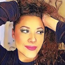 Nikki Morin's Instagram, Twitter & Facebook