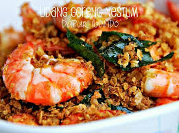 Elak guna api besar kerana mentega akan hangus. Dapur Ibundo Udang Goreng Nestum Makanan