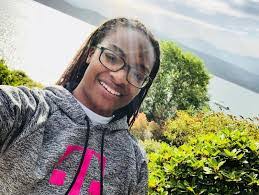 Taylor Hester's Instagram, Twitter & Facebook