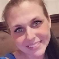 Sabrina Creech's Instagram, Twitter & Facebook