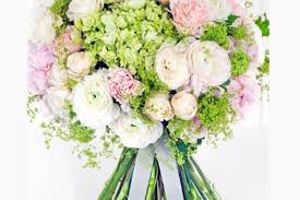 Need to know what flowers are in season in the fall? The Brides Guide To Which Wedding Flowers Are In Season My Wedding Guide