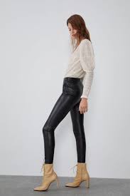 1974 yılında i̇spanya'da kurulan zara, dünyanın en büyük. ØªØ£ÙƒÙ„ ØµÙ†Ù Ø§Ù„Ù‡Ø¬Ø±Ø© Wet Look Leggings Zara Diaryofadesperatedad Com