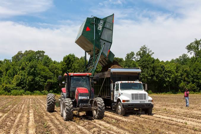 Farm soil transport