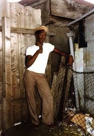 Tenor Saw © Beth Lesser | Mode Futuriste, Mode Homme, Mode