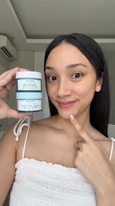 Sekarang ada versi Light Texture dari 5x Ceramide nya @skintificid ✨ dan  ini perbedaanya!