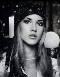 SO ENCHANTED 🎶🐧🎶☮️🎸💯