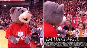 When an imposter version of the houston rockets' mascot, clutch, crashed game 2 of the nba western conference semifinals and laid out the san antonio spurs' mascot, mark henry made his. Nba Team Mascot Spills Coffee And Bends The Knee Before Game Of Thrones Khaleesi Trending News The Indian Express