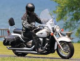 Super low miles, only 5298 miles, may increase a few depending on test rides. 2009 Kawasaki Vulcan 900 Custom Se And Classic Lt Road Test Rider Magazine Rider Magazine