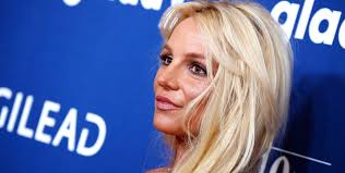 Britney jean spears) — американская певица, обладательница грэмми, танцовщица, автор песен, актриса. Znamenitosti Podderzhali Britni Spirs Posle Ee Otkrovenij V Sude
