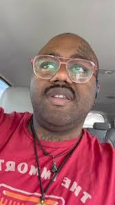 Frank Ready's Instagram, Twitter & Facebook