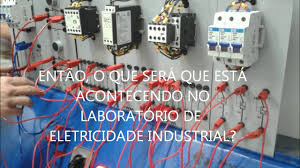 O curso de eletricidade industrial tem o objetivo de capacitar profissionais para exercer a fun��o de eletricista industrial.�numa linguagem de f�cil entendimento toda pessoa que seja alfabetizada. Aprendizagem Industrial Em Eletricista De Manutencao 2016 Senai Rio Do Sul Youtube