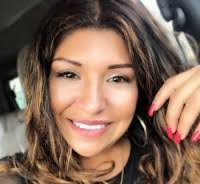 Kelly Mata's Instagram, Twitter & Facebook