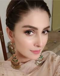 Bridals and young women are more conscious about these long hairst. Hairstyles For Girls In Pakistan Includes Braid Hairstyles Front Hair Puff Hairstyles Beautiful Latest Hairstyles C Pakistani Makeup Pakistani Hair Hair Puff