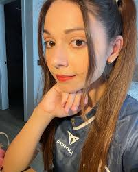 Irene Sanz [이레네] (@irenerawr) • Instagram photos and videos