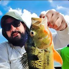 🚨 Trophées gagnés depuis que Ronaldo a quitté Man United : 🇳🇱 Erik Ten  Hag